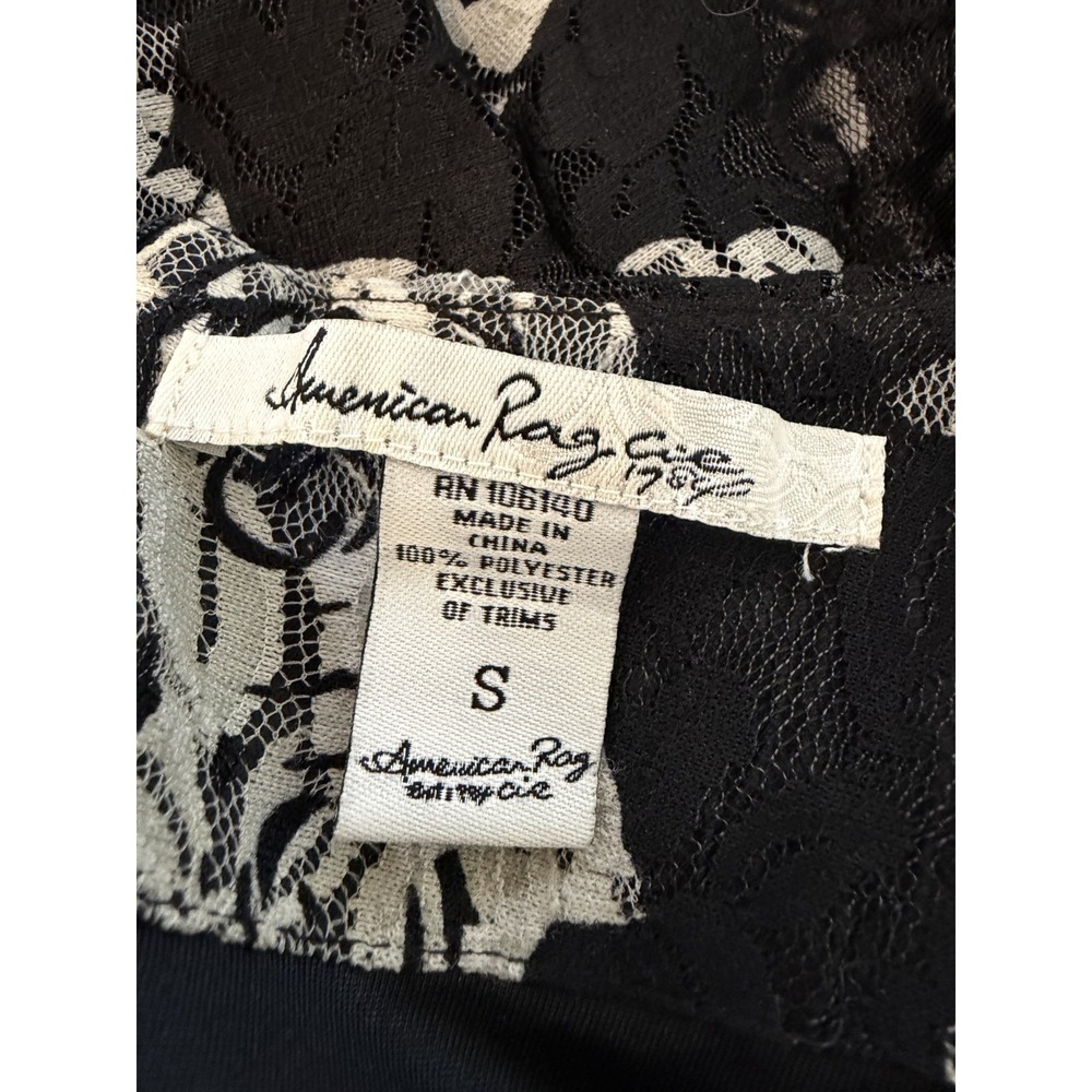 American Rag Black and White Rose Print Lace short puff sleeves Dress Size S - Picture 6 of 7